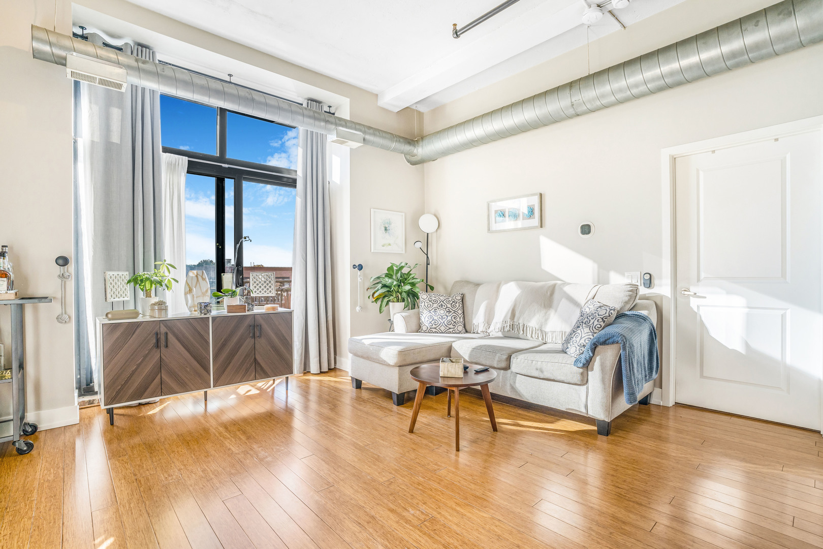 2024 S Wabash Avenue 304