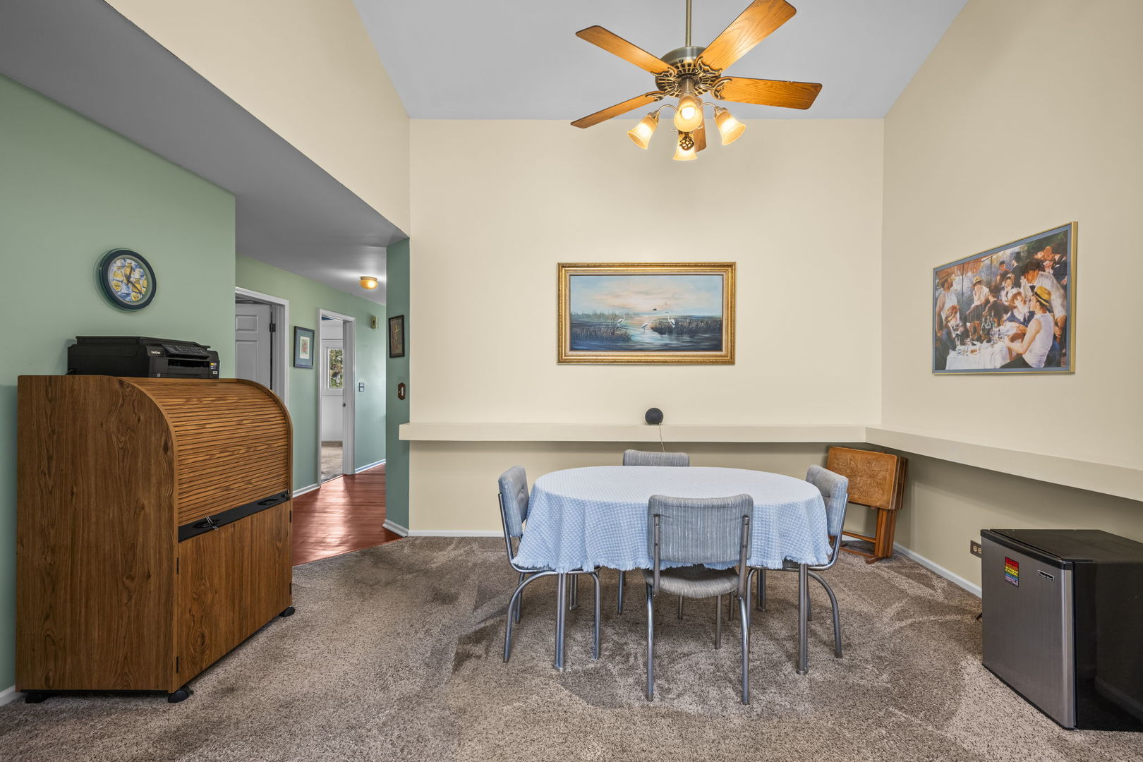 213 Winding Oak Lane