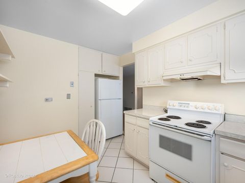 Tiny photo for 4710 Russett Lane #R1, Skokie, IL 60076 (MLS # 12462302)