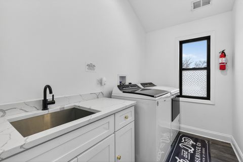 Tiny photo for 2514 Harvey Avenue, Berwyn, IL 60402 (MLS # 12630920)
