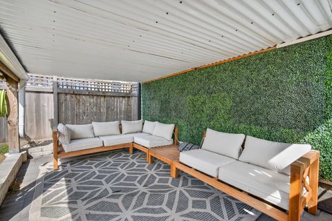 Tiny photo for 2514 Harvey Avenue, Berwyn, IL 60402 (MLS # 12630920)