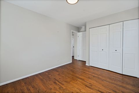 Tiny photo for 224 Downing Road, Buffalo Grove, IL 60089 (MLS # 12583388)