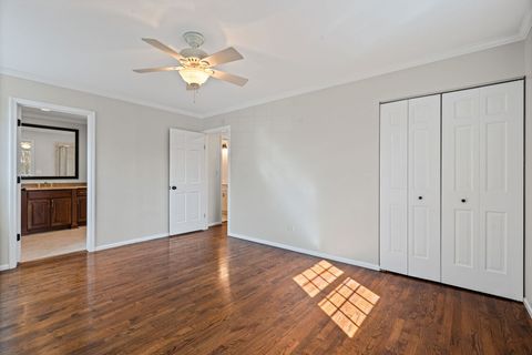 Tiny photo for 224 Downing Road, Buffalo Grove, IL 60089 (MLS # 12583388)