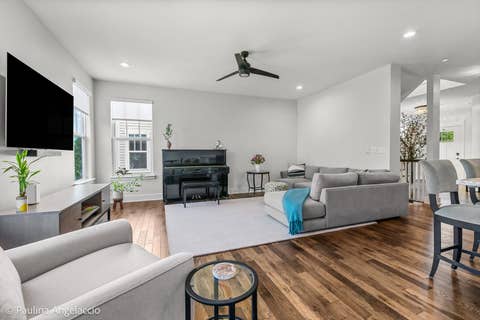 Tiny photo for 516 Pershing Court, Barrington, IL 60010 (MLS # 12660180)
