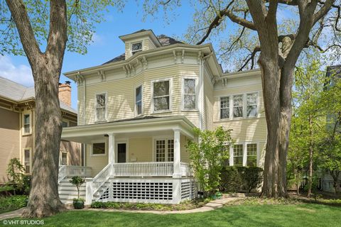 739 Forest Avenue Evanston IL 60202