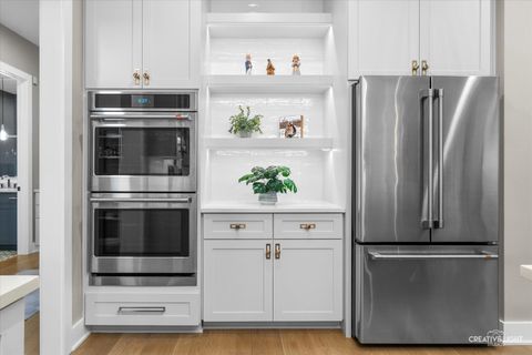 Tiny photo for 1862 W Wiesbrook Road, Wheaton, IL 60189 (MLS # 12607617)