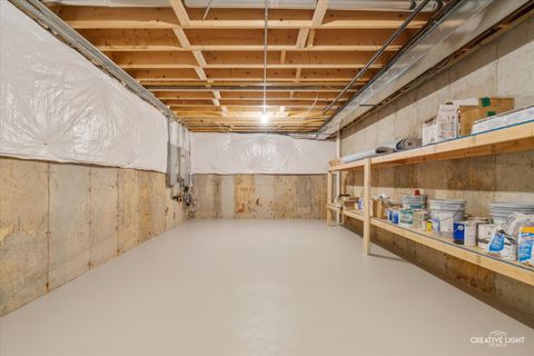 Tiny photo for 1862 W Wiesbrook Road, Wheaton, IL 60189 (MLS # 12607617)