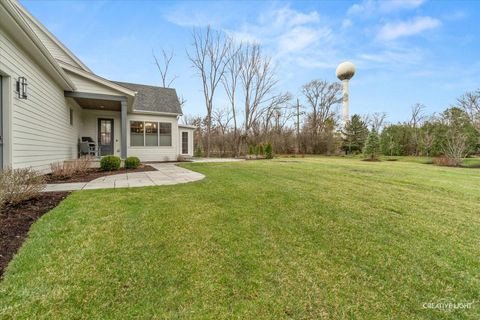 Tiny photo for 1862 W Wiesbrook Road, Wheaton, IL 60189 (MLS # 12607617)