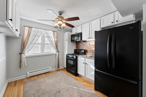 Tiny photo for 6835 N Seeley Avenue #1J, Chicago, IL 60645 (MLS # 12572723)