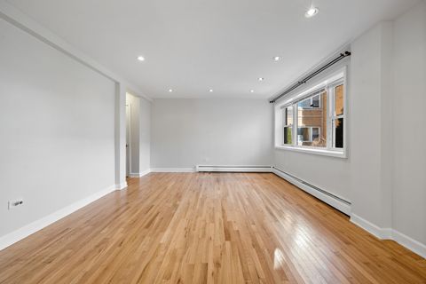 Tiny photo for 6835 N Seeley Avenue #1J, Chicago, IL 60645 (MLS # 12572723)