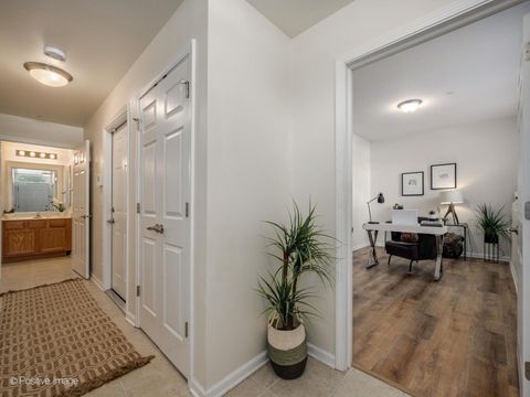 Tiny photo for 1922 N Lotus Avenue, Chicago, IL 60639 (MLS # 12507298)