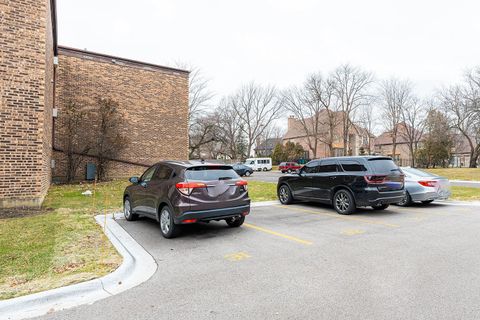 Tiny photo for 186 Dunteman Drive #301, Glendale Heights, IL 60139 (MLS # 12499147)