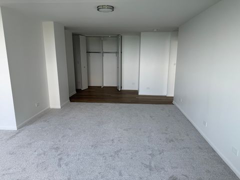 Tiny photo for 4850 S Lake Park Avenue #1508, Chicago, IL 60615 (MLS # 12409850)