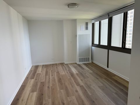 Tiny photo for 4850 S Lake Park Avenue #1508, Chicago, IL 60615 (MLS # 12409850)