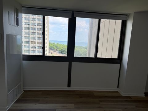 Tiny photo for 4850 S Lake Park Avenue #1508, Chicago, IL 60615 (MLS # 12409850)