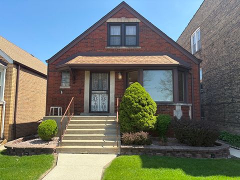 6023 S KARLOV Avenue Chicago IL 60629