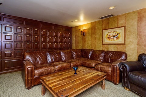 Tiny photo for 25 E Superior Street #1801, Chicago, IL 60611 (MLS # 12725927)