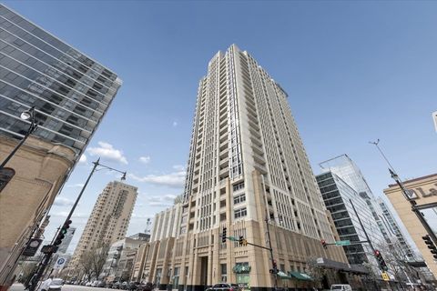 Photo of 1400 S Michigan Avenue #1001, Chicago, IL 60605 (MLS # 12627011)
