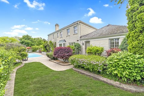 Tiny photo for 2308 Indian Ridge Drive, Glenview, IL 60026 (MLS # 12493281)