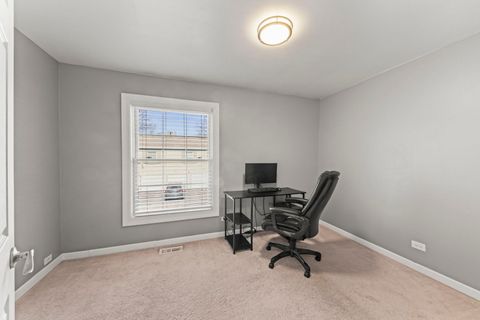 Tiny photo for 1675 Valley Forge Court #A, Wheaton, IL 60189 (MLS # 12595952)