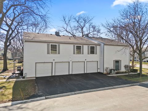 Tiny photo for 1675 Valley Forge Court #A, Wheaton, IL 60189 (MLS # 12595952)