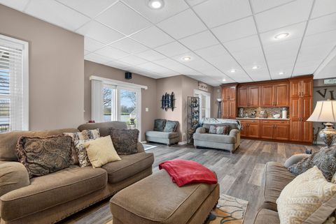 Tiny photo for 3434 Lake Shore Drive, Joliet, IL 60431 (MLS # 12606664)