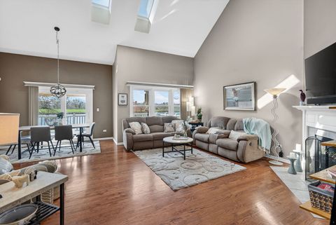 Tiny photo for 3434 Lake Shore Drive, Joliet, IL 60431 (MLS # 12606664)