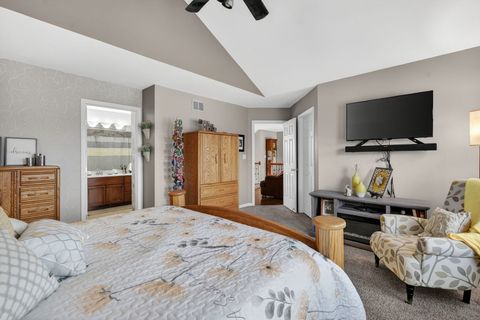 Tiny photo for 3434 Lake Shore Drive, Joliet, IL 60431 (MLS # 12606664)