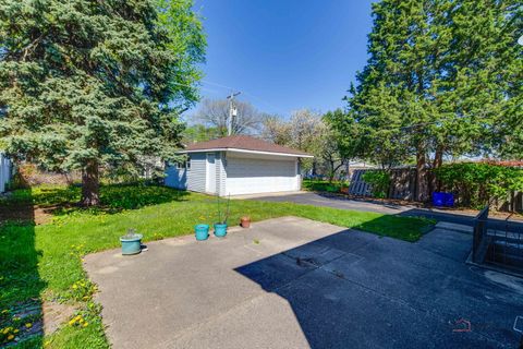 Tiny photo for 338 Ash Avenue, Wood Dale, IL 60191 (MLS # 12628818)