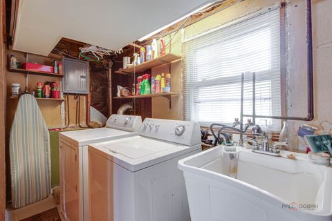 Tiny photo for 338 Ash Avenue, Wood Dale, IL 60191 (MLS # 12628818)