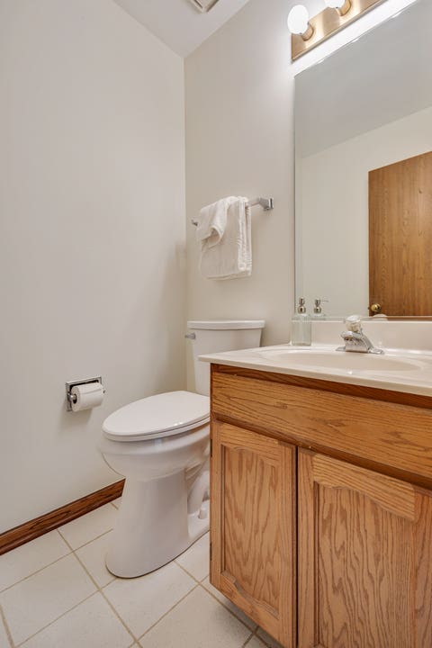 Tiny photo for 216 Brittany Drive #8E-2, Streamwood, IL 60107 (MLS # 12723351)