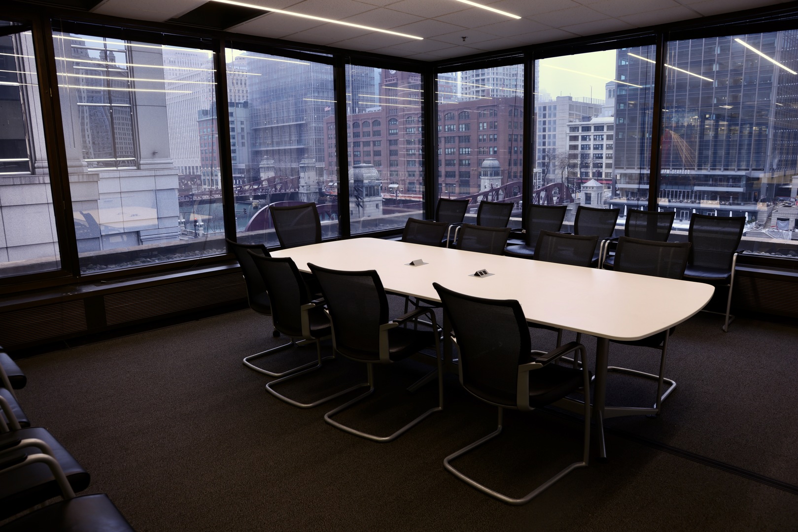 55 W wacker Drive 350