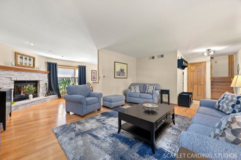 Tiny photo for 849 S School Street, Lombard, IL 60148 (MLS # 12472061)