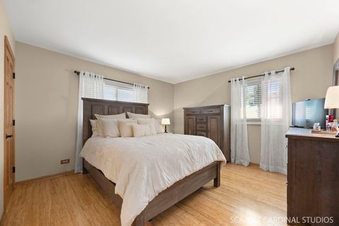 Tiny photo for 849 S School Street, Lombard, IL 60148 (MLS # 12472061)