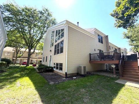 Tiny photo for 222 Thomas Drive, Wood Dale, IL 60191 (MLS # 12700144)