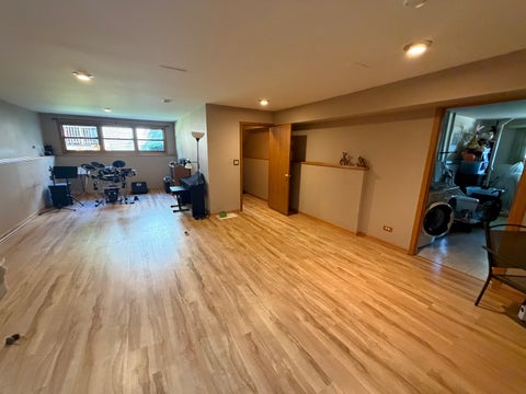 Tiny photo for 222 Thomas Drive, Wood Dale, IL 60191 (MLS # 12700144)