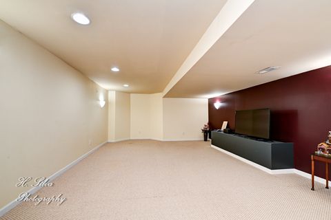 Tiny photo for 496 Oakhurst Lane, Carpentersville, IL 60110 (MLS # 12521147)