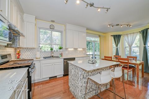 Tiny photo for 496 Oakhurst Lane, Carpentersville, IL 60110 (MLS # 12521147)