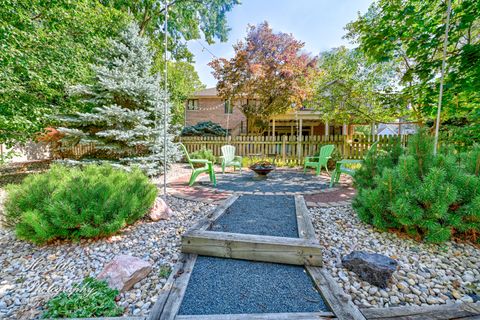 Tiny photo for 496 Oakhurst Lane, Carpentersville, IL 60110 (MLS # 12521147)