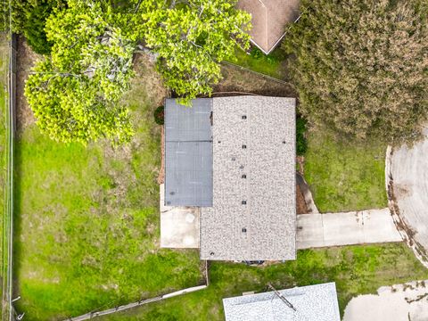 Tiny photo for 165 Mayfair Drive, Lincoln, IL 62656 (MLS # 12477246)