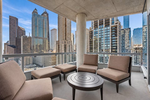 Tiny photo for 30 W Oak Street #20A, Chicago, IL 60610 (MLS # 12792693)