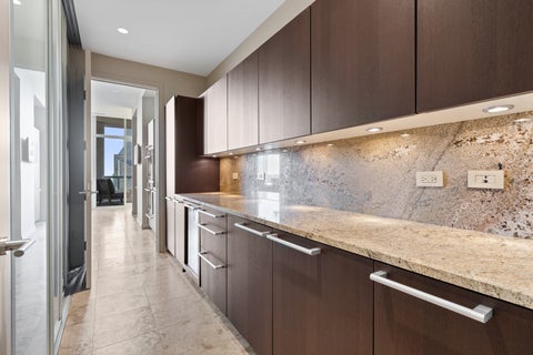 Tiny photo for 30 W Oak Street #20A, Chicago, IL 60610 (MLS # 12792693)