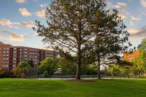 Tiny photo for 5950 Oakwood Drive #4A, Lisle, IL 60532 (MLS # 12635042)