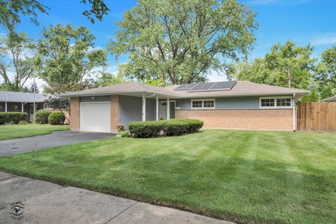 Photo of 196 Westwood Drive, Park Forest, IL 60466 (MLS # 12676921)