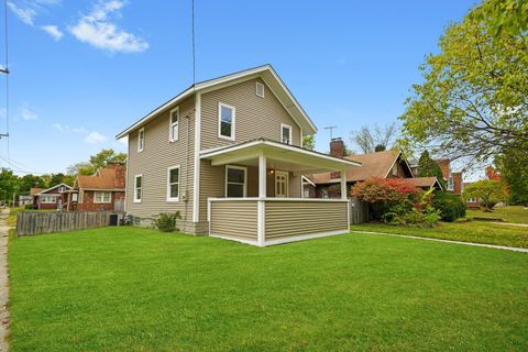 Tiny photo for 1604 Grant Avenue, Rockford, IL 61103 (MLS # 12500135)