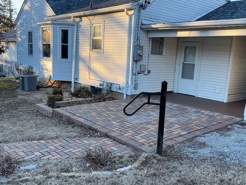 Tiny photo for 500 S Green Street, Anna, IL 62906 (MLS # 12563453)