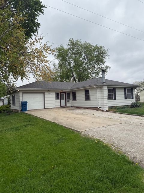 101 White Road Stanford IL 61774