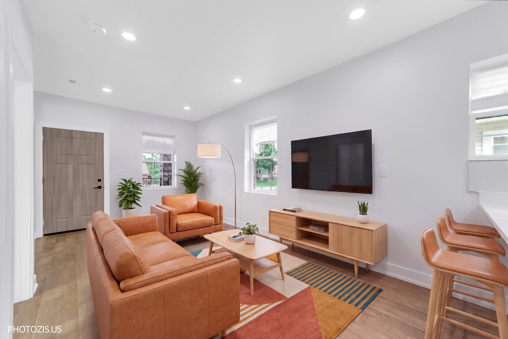 8021 W 45th Street