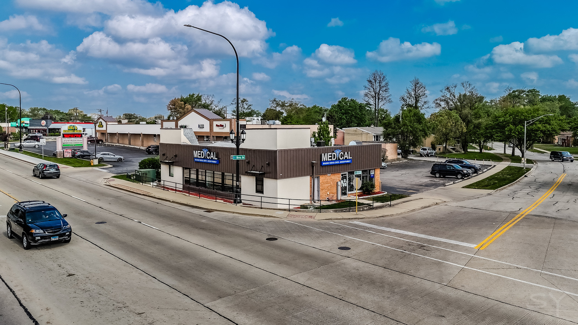 412 W Lake Street
