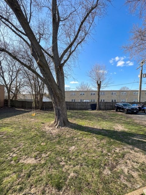 Tiny photo for 224 N WOLF Road, Wheeling, IL 60090 (MLS # 12623579)